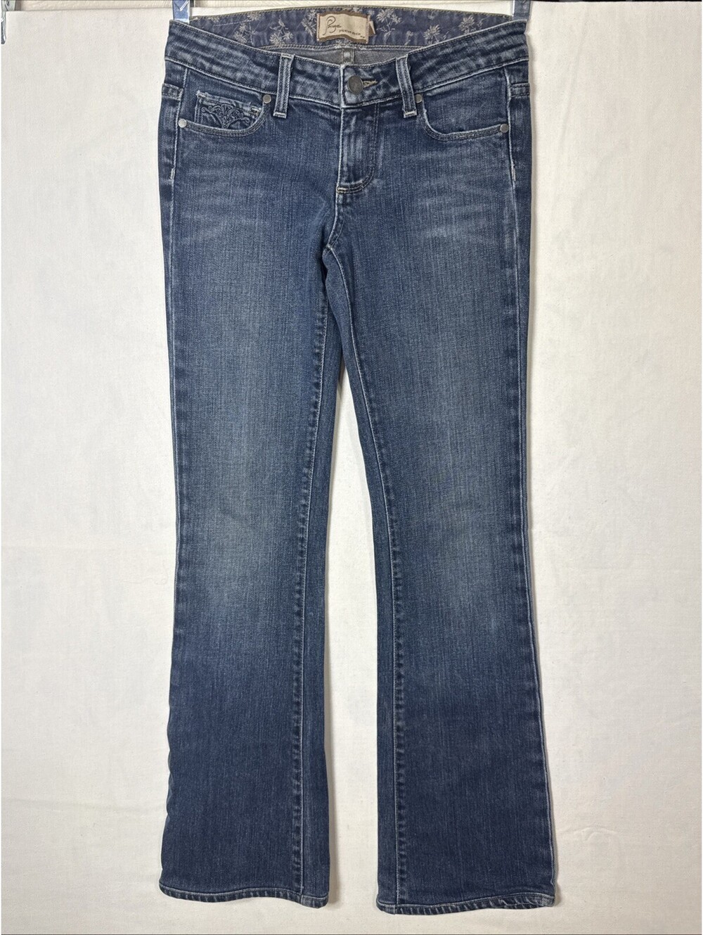 Paige Premium Denim Low Rise Bootcut Jeans Size 25 Embroidered Back Pockets